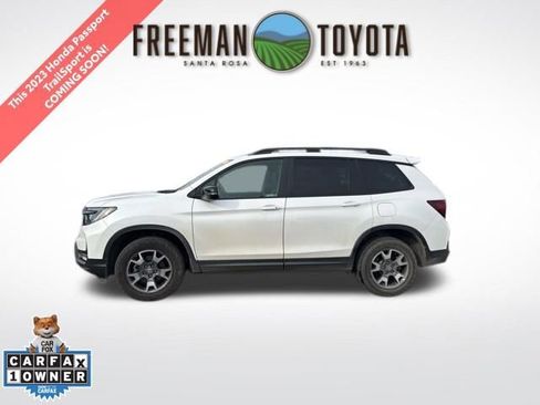 Used 2023 Honda Passport TrailSport image 1