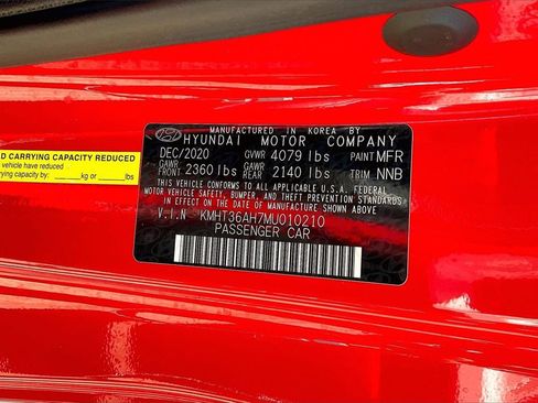 Used 2021 Hyundai Veloster N image 13