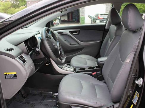 Used 2013 Hyundai Elantra GLS w/ Preferred Pkg FWD image 21