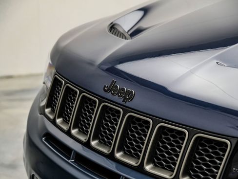 Used 2021 Jeep Grand Cherokee Trackhawk image 36
