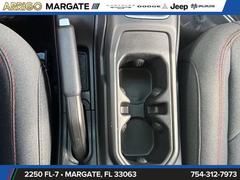 Used 2026 Jeep Wrangler Unlimited Rubicon w/ Technology Group AWD/4WD image 27