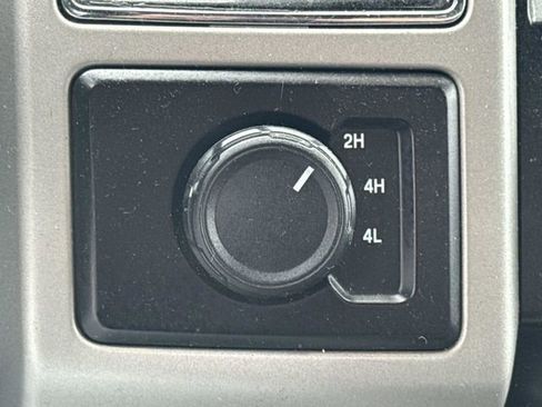 Certified 2021 Ford F250 Lariat w/ Lariat Value Package image 39