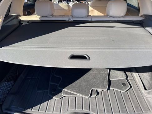 Used 2022 Mercedes-Benz GLC 300 4MATIC image 30