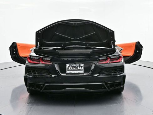 Used 2025 Chevrolet Corvette E-Ray w/ ZER Performance Package image 39
