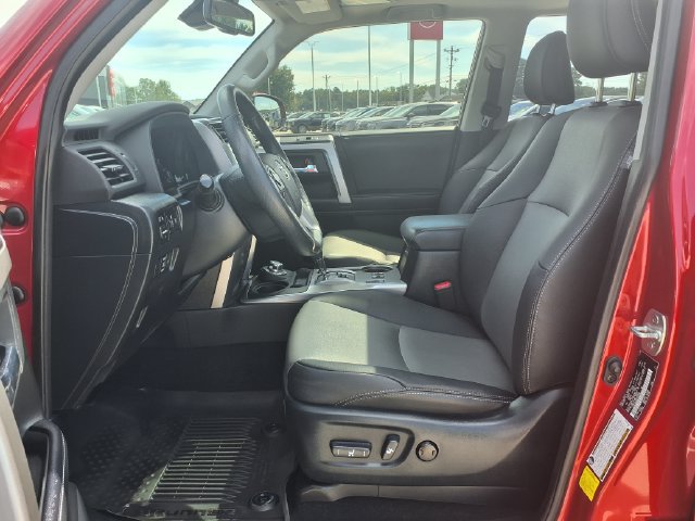 Used 2024 Toyota 4Runner SR5 Premium w/ Moonroof Package AWD/4WD image 3