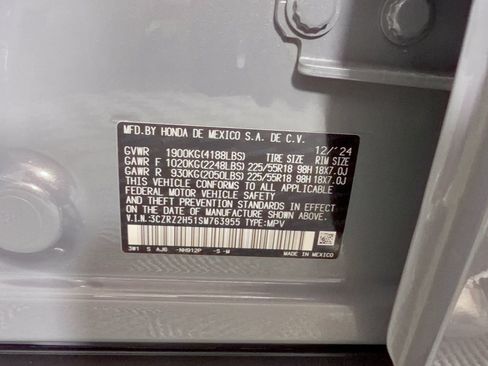 Certified 2025 Honda HR-V Sport image 32