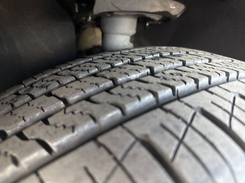 Used 2022 Chrysler Pacifica Touring-L image 30