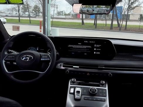 Used 2023 Hyundai Palisade Calligraphy image 21