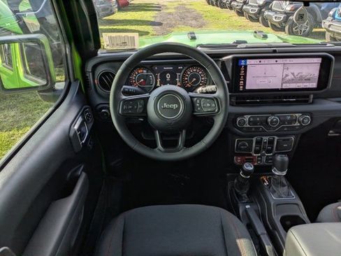 New 2026 Jeep Wrangler Unlimited Rubicon AWD/4WD image 16