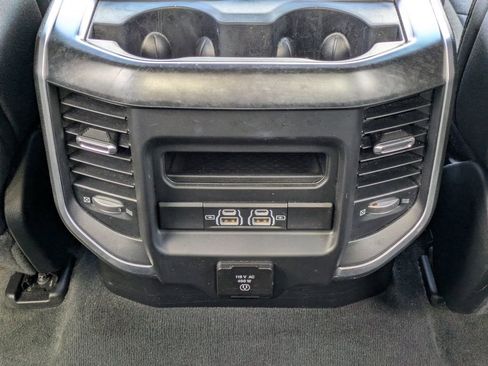 Used 2021 RAM 1500 Big Horn image 15