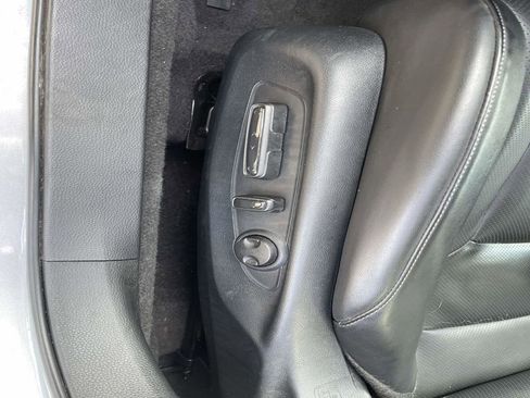 Used 2023 Honda Accord EX-L image 16