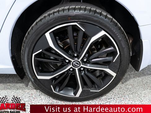 Used 2023 Nissan Altima 2.5 SR w/ SR Premium Package AWD/4WD image 10