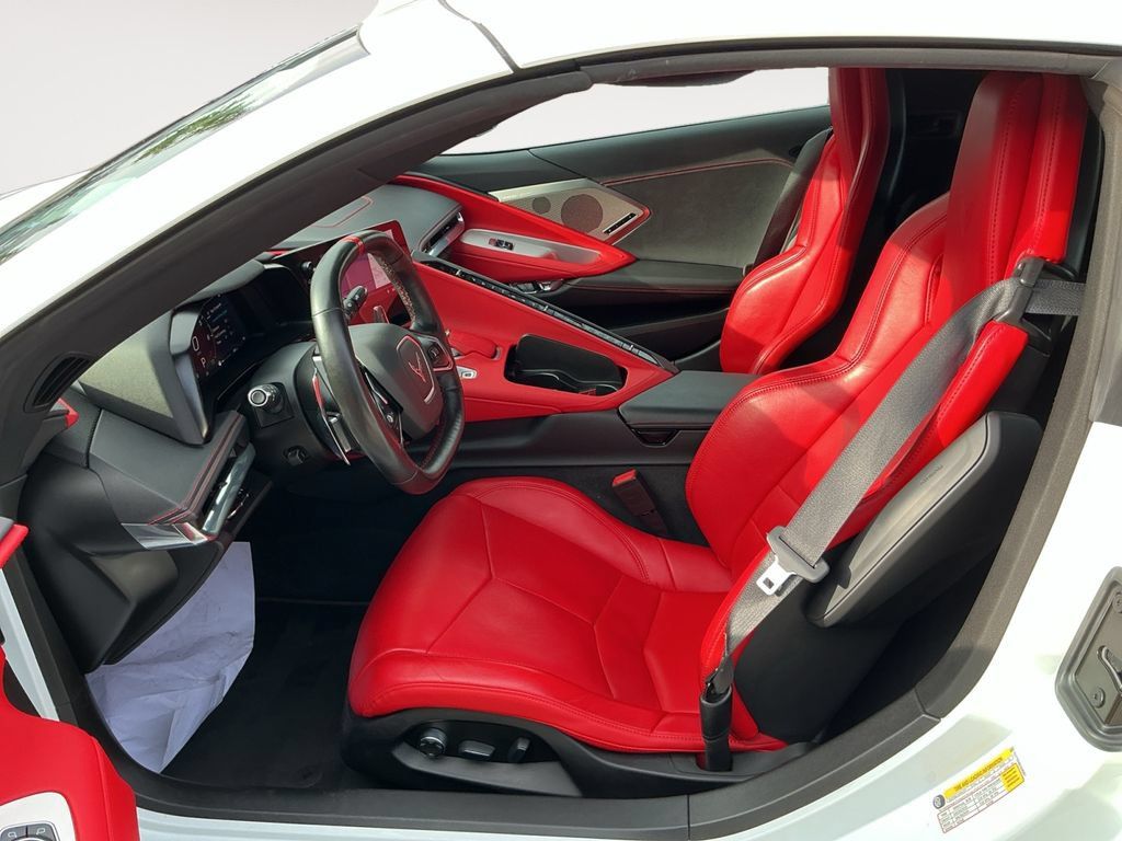 Used 2020 Chevrolet Corvette Stingray Preferred Cpe w/ 2LT Preferred Equipment Group RWD image 11