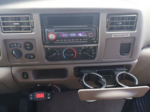 Used 2004 Ford F250 King Ranch image 19