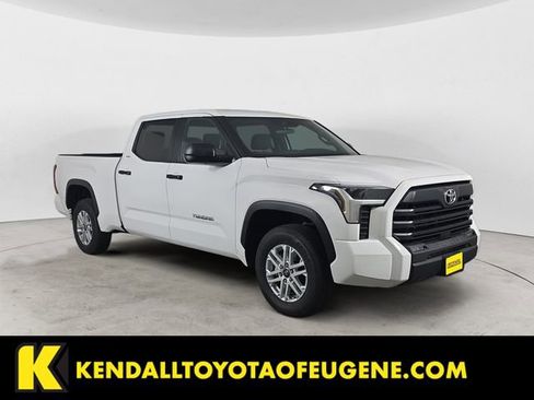 Certified 2025 Toyota Tundra SR5 AWD/4WD image 7
