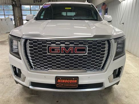 Used 2022 GMC Yukon XL Denali AWD/4WD image 7