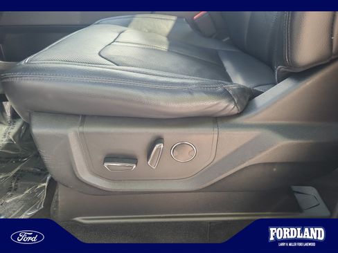 Used 2019 Ford Expedition Limited AWD/4WD image 14