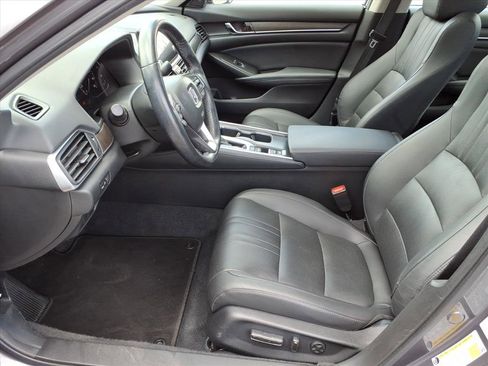 Used 2022 Honda Accord EX-L image 11