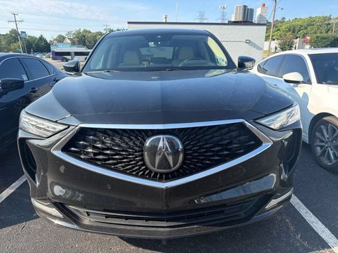 Used 2024 Acura MDX w/ Technology Package AWD/4WD image 2