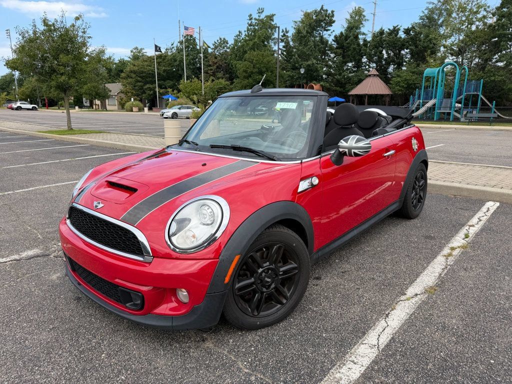 Used 2013 MINI Cooper S FWD image 1