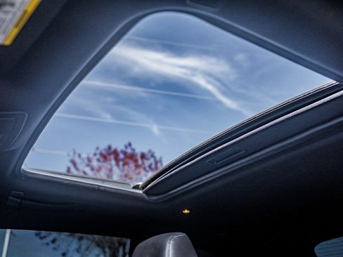 Used 2023 Dodge Challenger R/T Scat Pack image 31