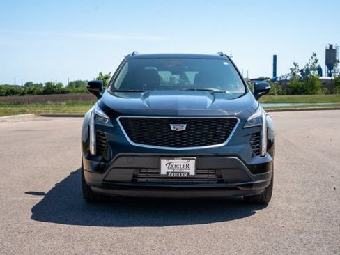 Used 2023 Cadillac XT4 Sport w/ Technology Package AWD/4WD image 2