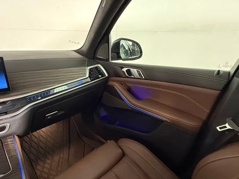 Used 2024 BMW X5 xDrive50e w/ Executive Package AWD/4WD image 18