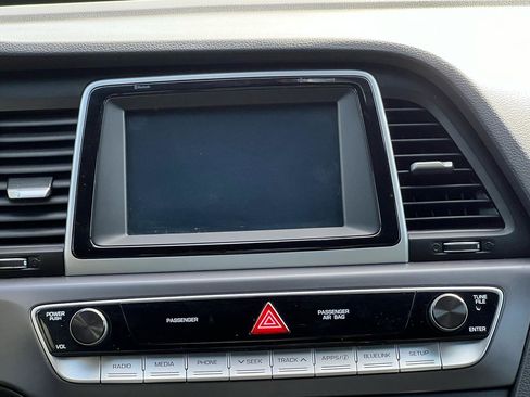 Used 2019 Hyundai Sonata Sport w/ Tech Package 03 image 12