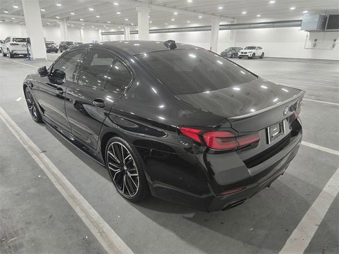 Used 2023 BMW 540i 540i w/ M Sport Package image 5