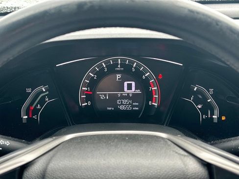 Used 2018 Honda Civic Sport image 27