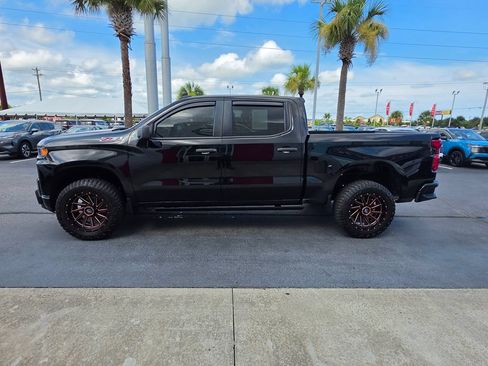 Used 2021 Chevrolet Silverado 1500 Custom Trail Boss AWD/4WD image 2