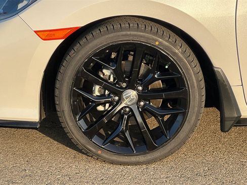 Used 2021 Honda Civic Sport image 26