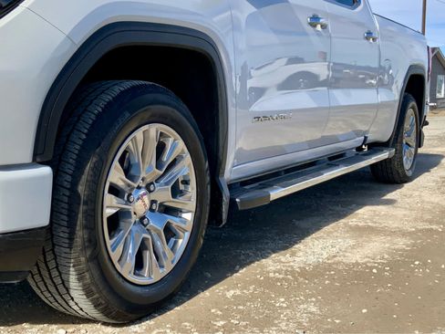 Certified 2024 GMC Sierra 1500 Denali w/ Technology Package image 16