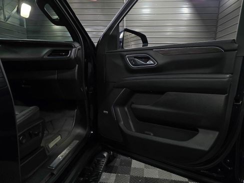 Used 2022 Chevrolet Suburban Z71 w/ Max Trailering Package image 35