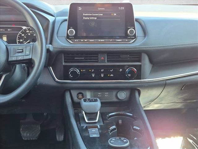 Used 2024 Nissan Rogue S AWD/4WD image 14