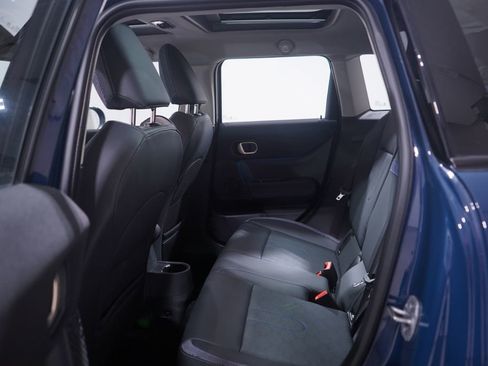 Used 2025 MINI Cooper S image 9