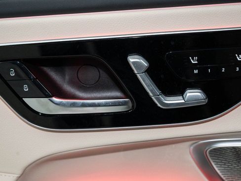 New 2027 Mercedes-Benz CLE 300 4MATIC Coupe image 16