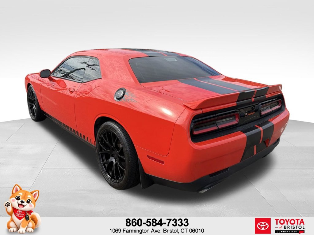 Used 2017 Dodge Challenger R/T w/ Sound Group RWD image 5