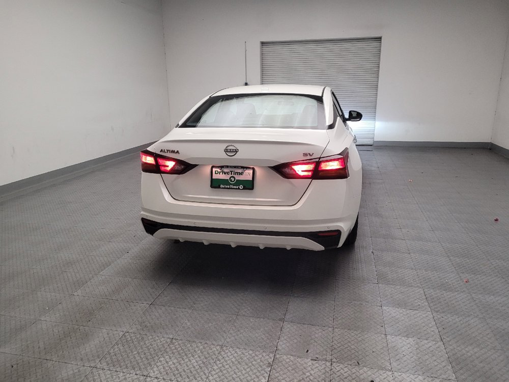 Used 2024 Nissan Altima 2.5 SV FWD image 7