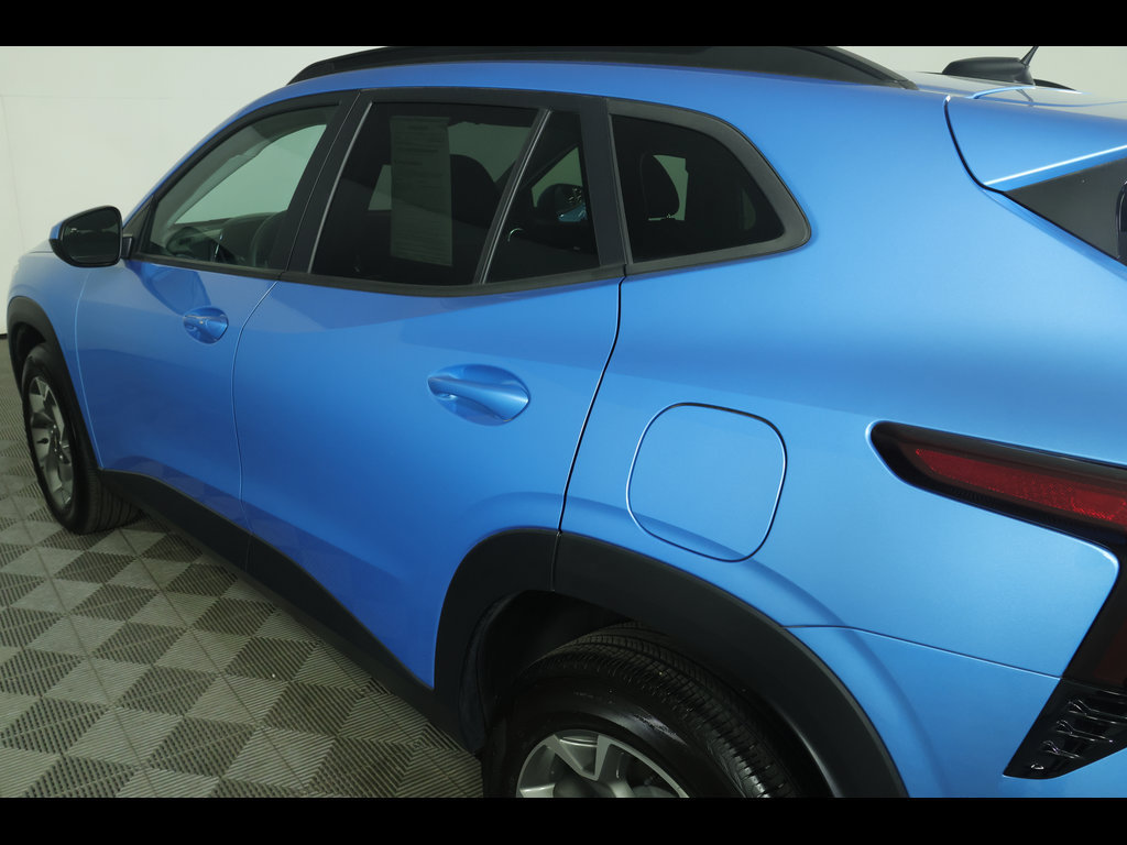 Used 2025 Chevrolet Trax LT w/ Driver Confidence Package FWD image 18