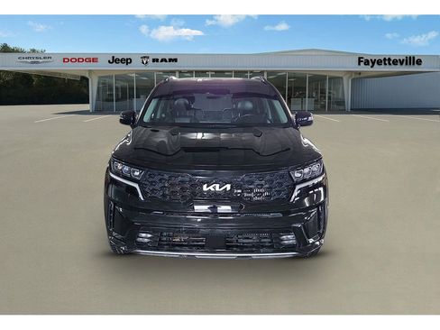 Used 2022 Kia Sorento SX image 8