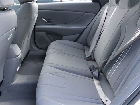 Certified 2026 Hyundai Elantra Sport image 19