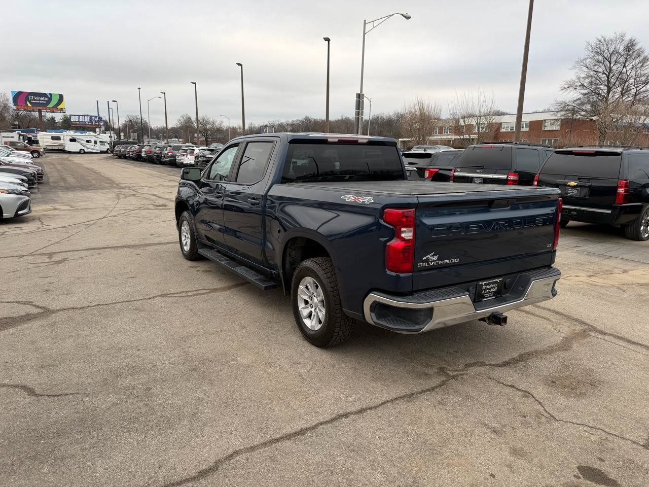 Used 2020 Chevrolet Silverado 1500 LT w/ All-Star Edition AWD/4WD image 5