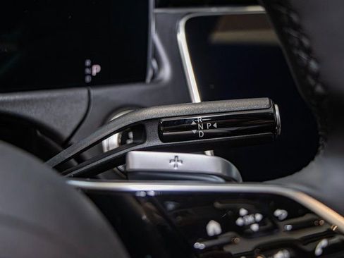 Used 2026 Mercedes-Benz E 450 4MATIC Sedan image 17