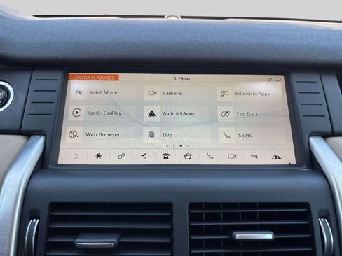 Used 2018 Land Rover Discovery Sport HSE AWD/4WD image 18