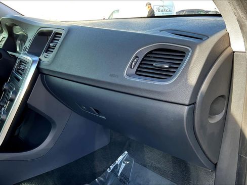 Used 2015 Volvo S60 T5 Premier image 19