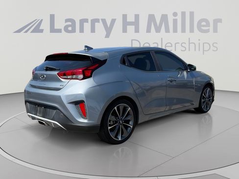 Used 2019 Hyundai Veloster 2.0 Premium FWD image 5