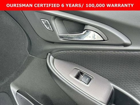 Used 2024 Chevrolet Malibu LT FWD image 7