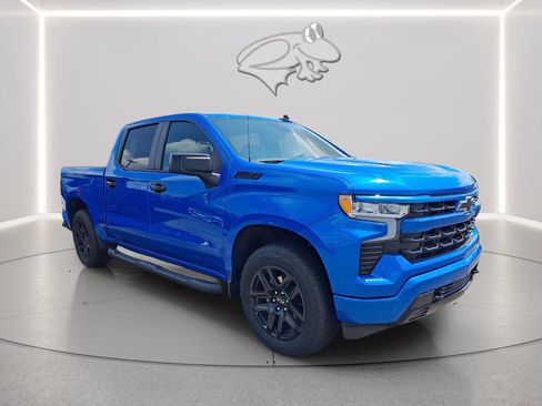 Used 2025 Chevrolet Silverado 1500 RST AWD/4WD image 4