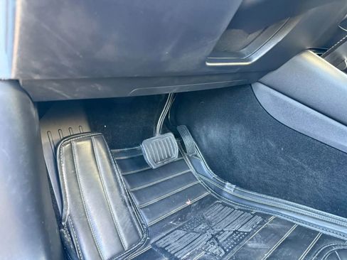 Used 2019 Tesla Model 3 Standard Range Plus image 22